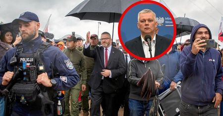 Siemoniak o Braunie: To powinno doprowadzić go za kraty