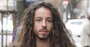 Michał Szpak w żałobie. Zamieścił na Facebooku czarno-białe zdjęcie