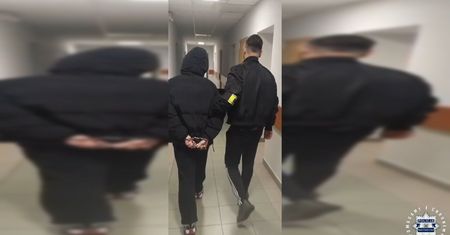 Przyszła do domu 64-latki po pieniądze. Wpadła w ręce policji