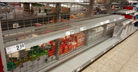 Niemcy alarmują. "Katastrofalna sytuacja" w sklepach