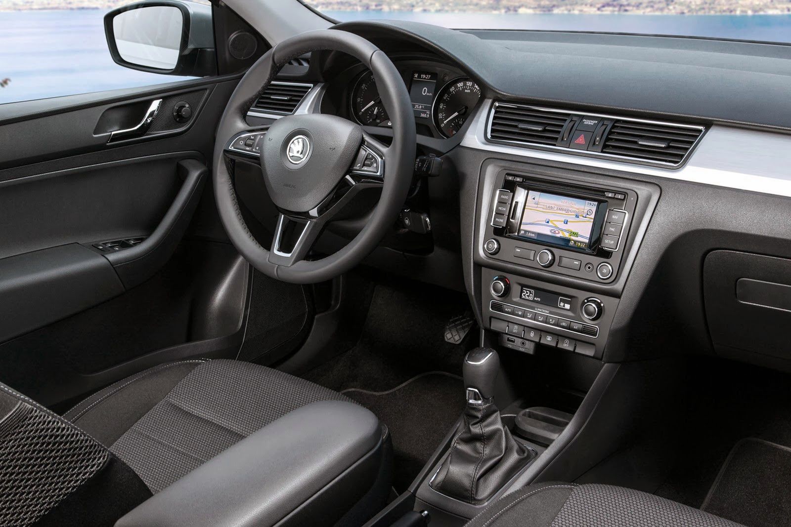Škoda Rapid Spaceback - obszerna galeria od producenta 59