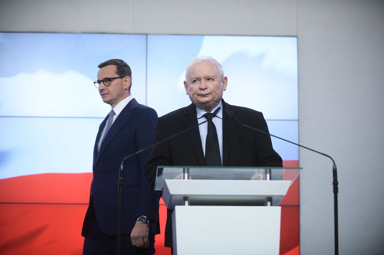 Najnowszy sondaż uderza w PiS. Polacy chcą "kompromisu"