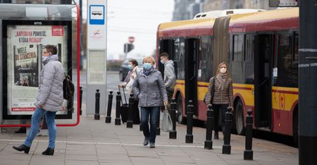 Warszawa. Tydzień bez tramwaju. Remont na skrzyżowaniu Jana Pawła II i Stawek