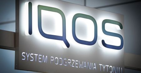 USA. Akcje Philipa Morrisa rosną po tym, jak FDA wydała przełomowy certyfikat systemowi IQOS