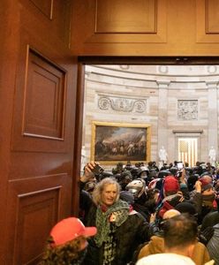 USA. Szturm na Kapitol. Wśród wandali był emerytowany oficer lotnictwa