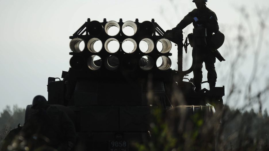 Rosyjskie wojska przy granicy z Ukrainą. Sytuacja "niespokojna" 