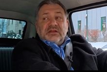 Waldemar Żurek nie ustąpił pierwszeństwa wchodzącej na pasy. 