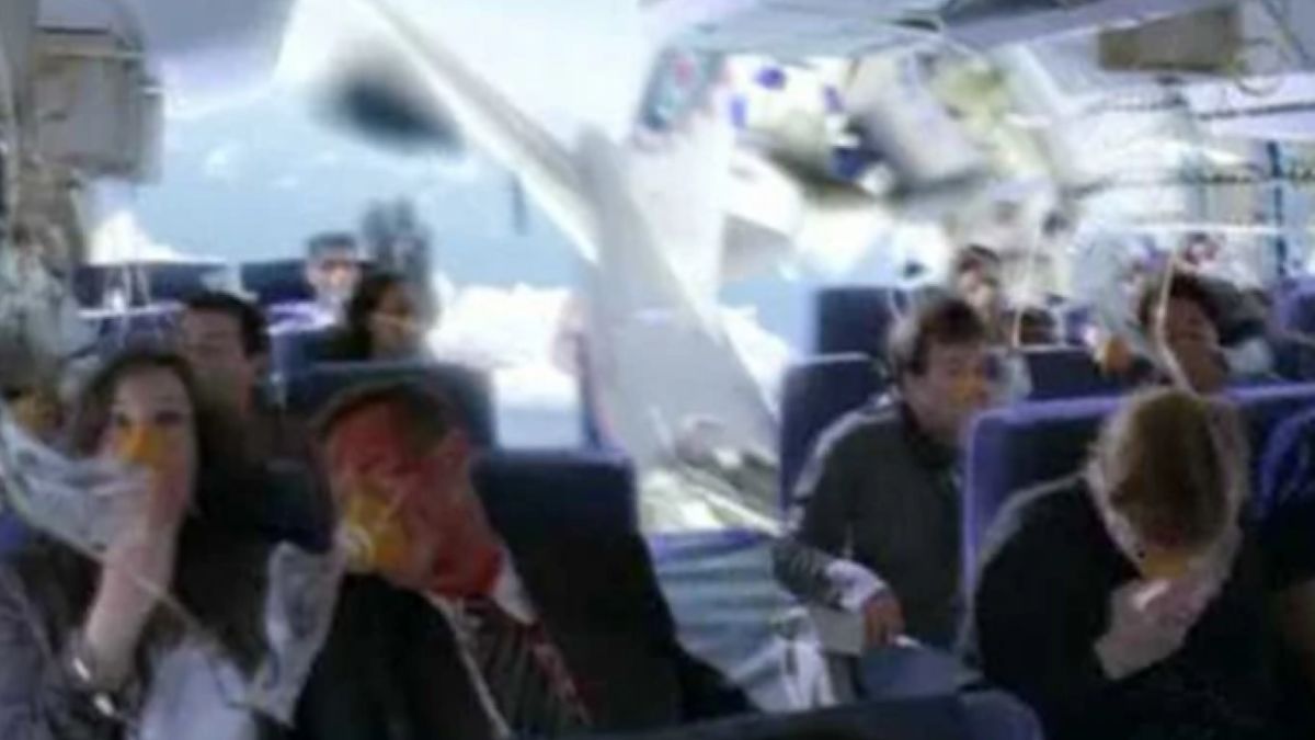 Stacja TVN24 zilustrowała informację o katastrofie lotniczej kadrem z serialu "Lost" 