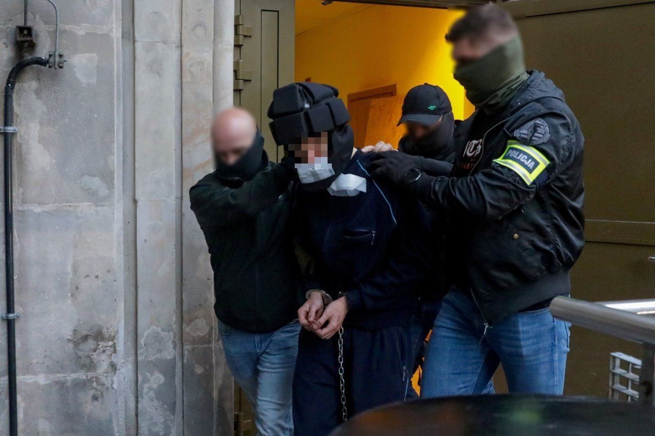 Brutalne zabójstwo na UW