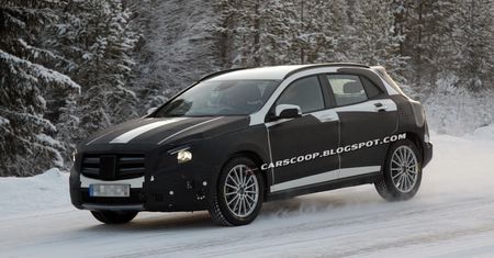 Mercedes-Benz GLA wyszpiegowany podczas zimowych testów