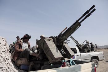 Huti znów uderzyli. Atak na lotnisko i obiekty naftowe w Arabii Saudyjskiej