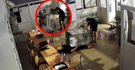 Tak "wybrano" Putina. Kuriozalne nagranie z Petersburga