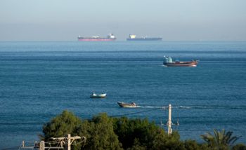 Iran grozi zamknięciem cieśniny Ormuz. Ekspert: to blef