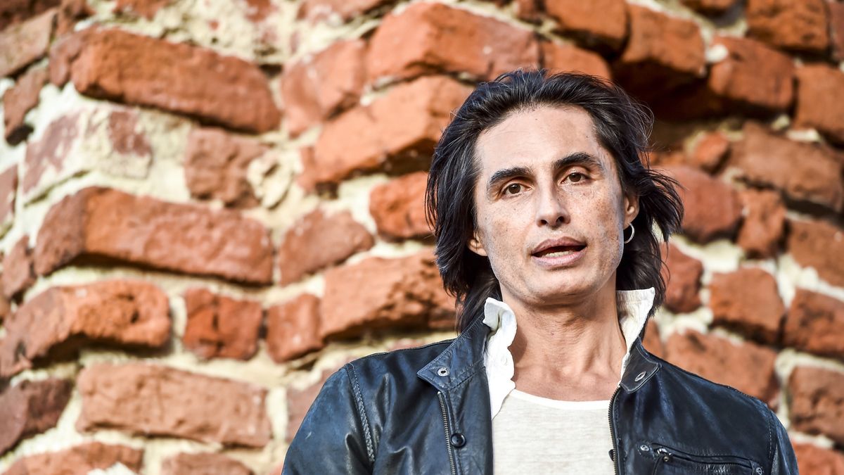 scena z: Ivan Komarenko, SK:, , fot. AKPA/AKPAKoronasceptyczny Ivan Komarenko nagrywa patriotyczny teledysk, październik 2020, Ivan Komarenko