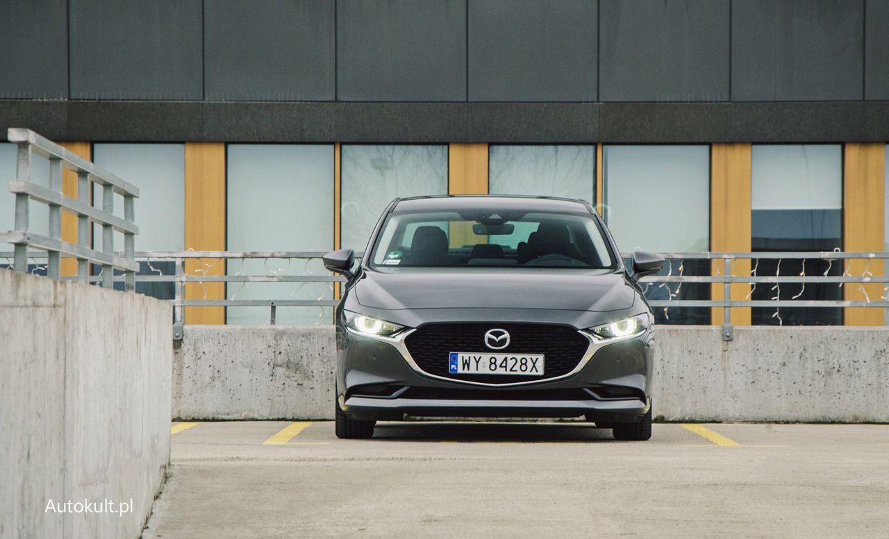 Mazda 3 z silnikiem 2.0 Skyactiv-G pokazuje, że nie potrzeba 3 cylindrów i 8 biegów