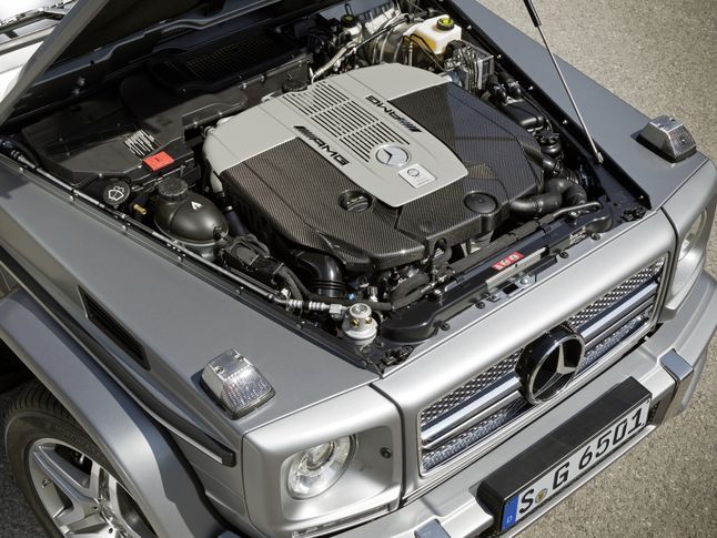 Silnik w modelu G65 to podwójnie doładowane V12