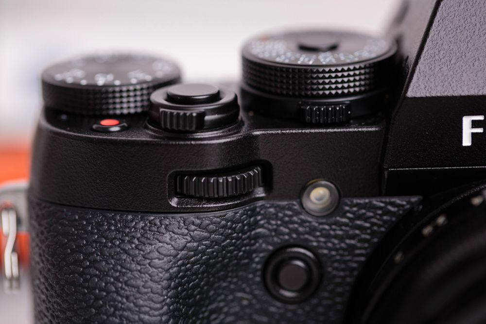 Fujifilm X-T1 – wyrachowany profesjonalista bez lustra [test] 10