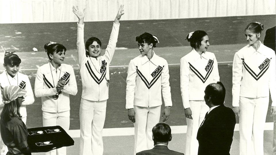 Georgeta Gabor, Teodora Ungureanu, Nadia Comăneci, Mariana Constantin, Gabriela Trușcă, Anca Grigoraș w Montralu