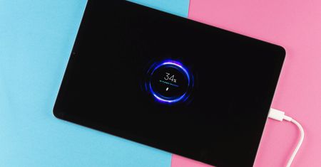 Tylko USB-C. Nie tylko w smartfonach. Mimo płaczu Apple