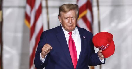 Trump ma kłopoty. Media o tym, co znaleziono w jego domu