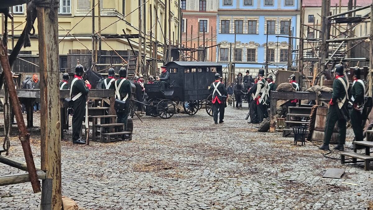 Zdjęcia do serialu historycznego "Eter" na Starym Mieście w Lublinie