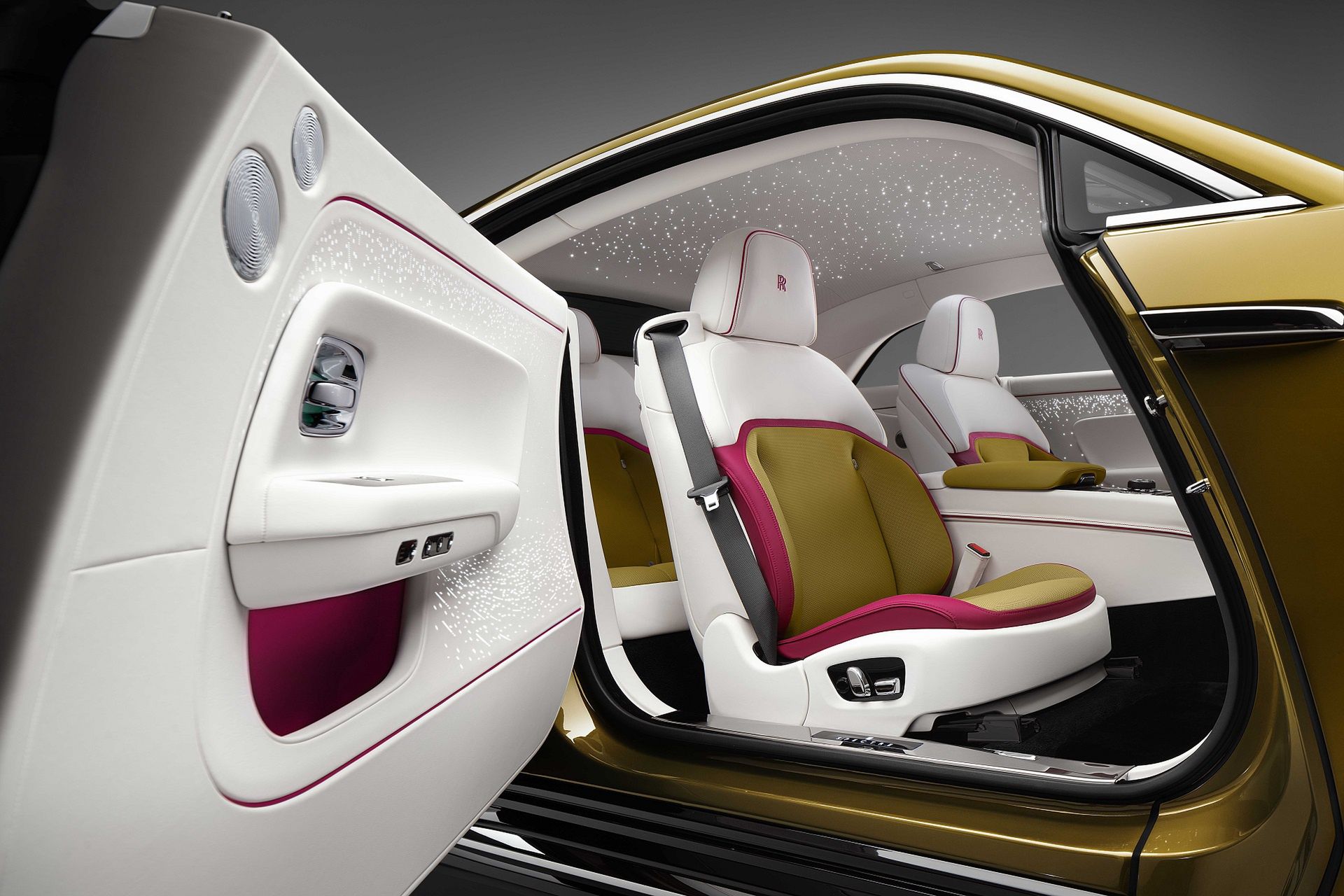 Rolls-Royce Spectre (2023)