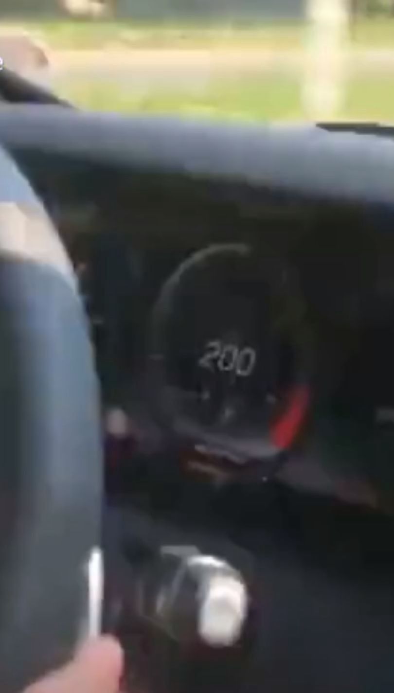 Ada Śledź pędzi po Warszawie z prędkością ponad 200 km/h