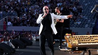 Pitbull w Krakowie. "Im mniej dostępnych noclegów, tym szybciej rosną ceny"