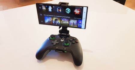 Xbox: granie w chmurze już w Polsce. Oto, jak odpalić gry na smartfonie