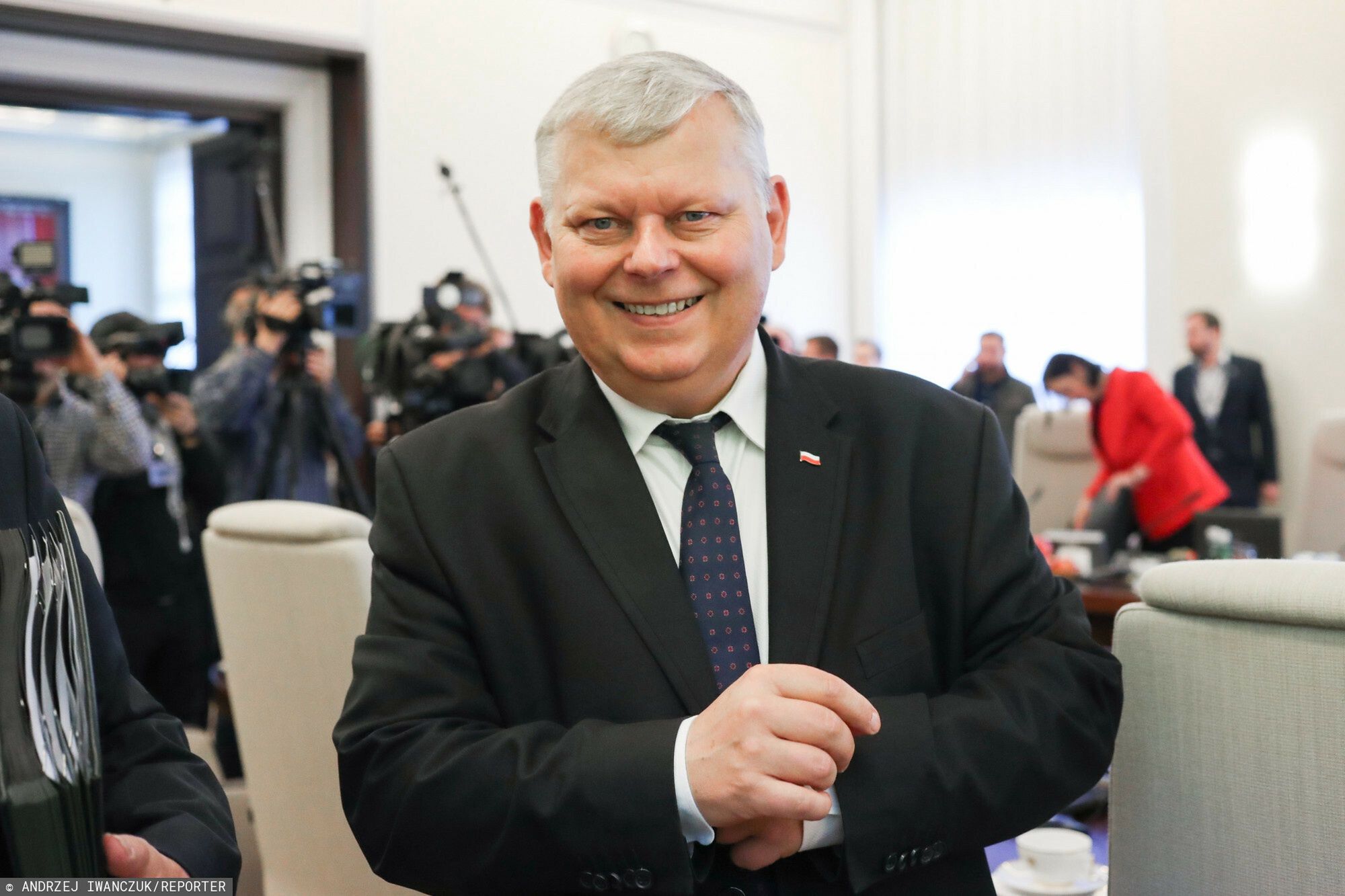 PiS chce zmienić prawo, żeby pozbawić TVN koncesji? Dziennikarze komentują