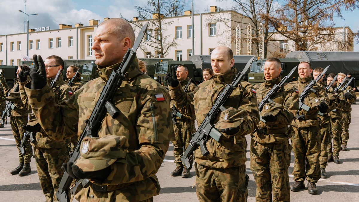 W wojskowych magazynach ruszyły kontrole