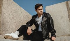 Felix Umarov w rosterze reżyserów Papaya Films