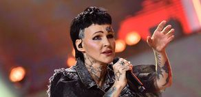 Agnieszka Chylińska nie ma matury. "Wedle matki byłam artystką ze spalonego teatru, a ojca bardzo rozczarowałam"