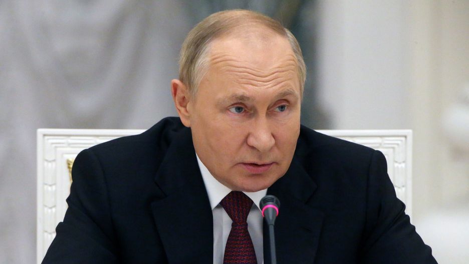 arch52
Russian President Vladimir Putin chairs a meeting of leadership of military-industrial complex enterprises at the Kremlin in Moscow, Russia, Tuesday, Sept. 20, 2022. (Konstantin Zavrazhin, Sputnik, Kremlin Pool Photo via AP)
Konstantin Zavrazhin