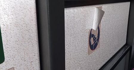 Pasażerowie skarżą się na czystość autobusów. „Przez szyby nic nie widać”