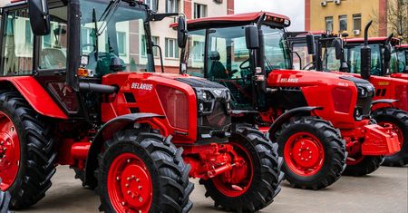 Dramat 7,5 tys. rolników. Mogą stracić ciągniki, obwiniają urzędników