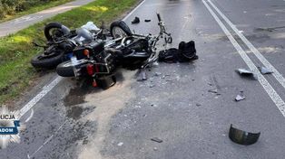 Radom: Czołowe zderzenie dwóch motocyklistów. Jeden z nich nie żyje