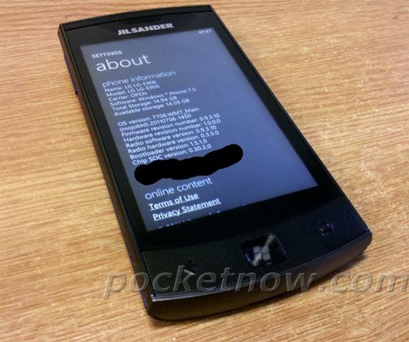 E906 - designerski smartfon LG z WP7 2