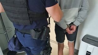 Czarna peruka i cudzy apartament. 16-latek chciał wyłudzić 40 tys. złotych