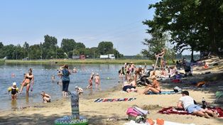 Rybnik: Wypoczynek na Pniowcu nadal bezpłatny, ale za parkowanie już trzeba będzie zapłacić. Miasto wprowadza opłaty, żeby uporządkować ruch