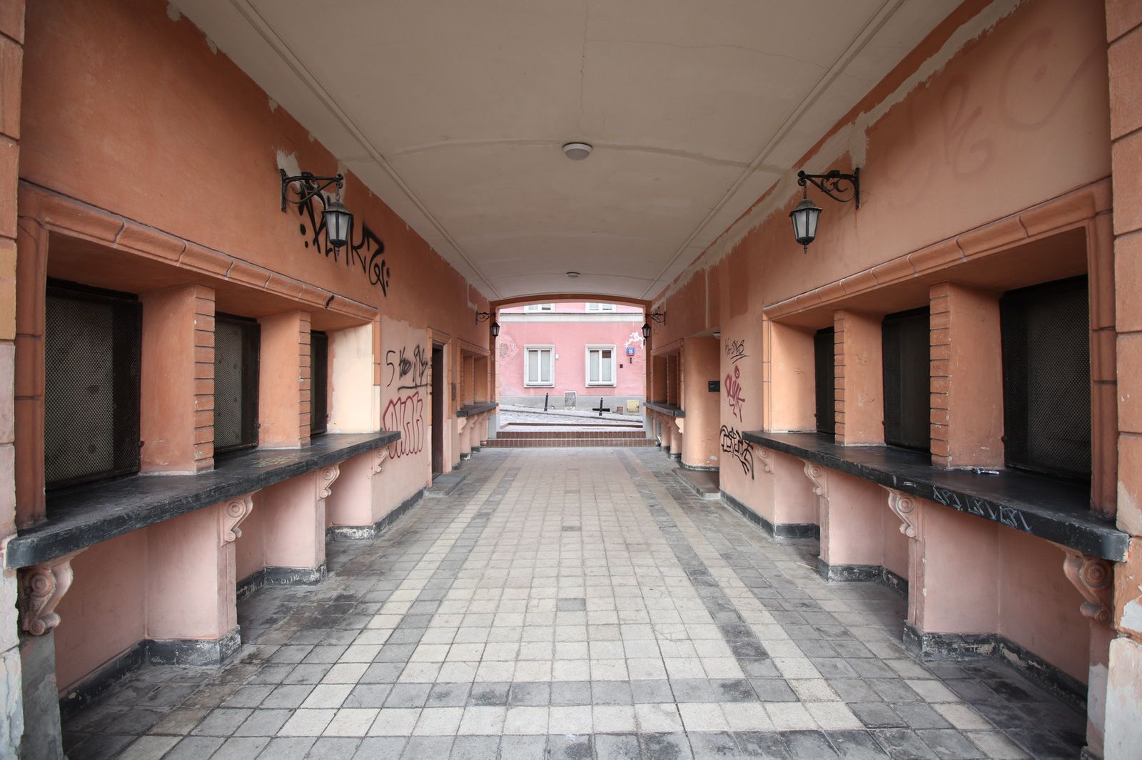 TEST: Canon EF-S 10-18 mm f/4.5-5.6 IS STM – miła niespodzianka! 13