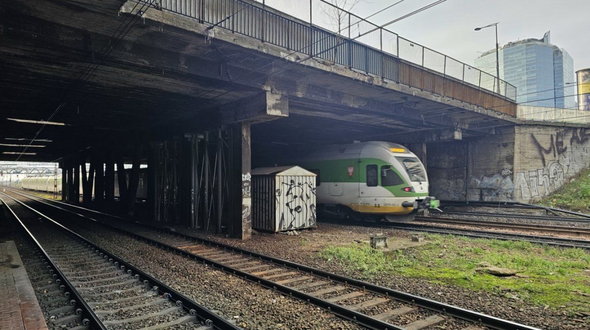 Warszawa: Zmiany na "wiadukcie grozy". Remont odkładany od lat