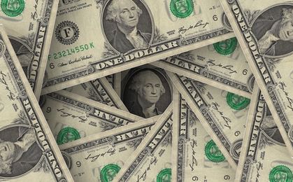 Dolar notuje największy wzrost wartości od 20 lat