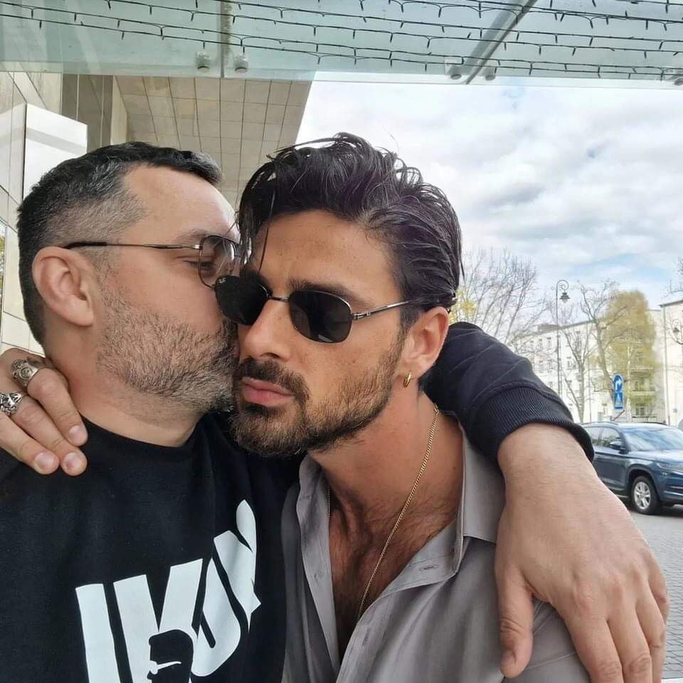 Michele Morrone i Tomasz Mandes