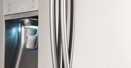 Samsung RF31FMESBSR - lodówka z dystrybutorem wody sodowej