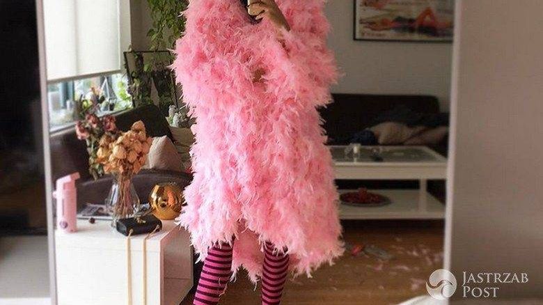 Zuzanna Bijoch w stroju flaminga