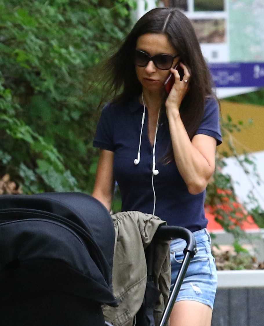 Marta Kaczyńska z synem Stanisławem na spacerze