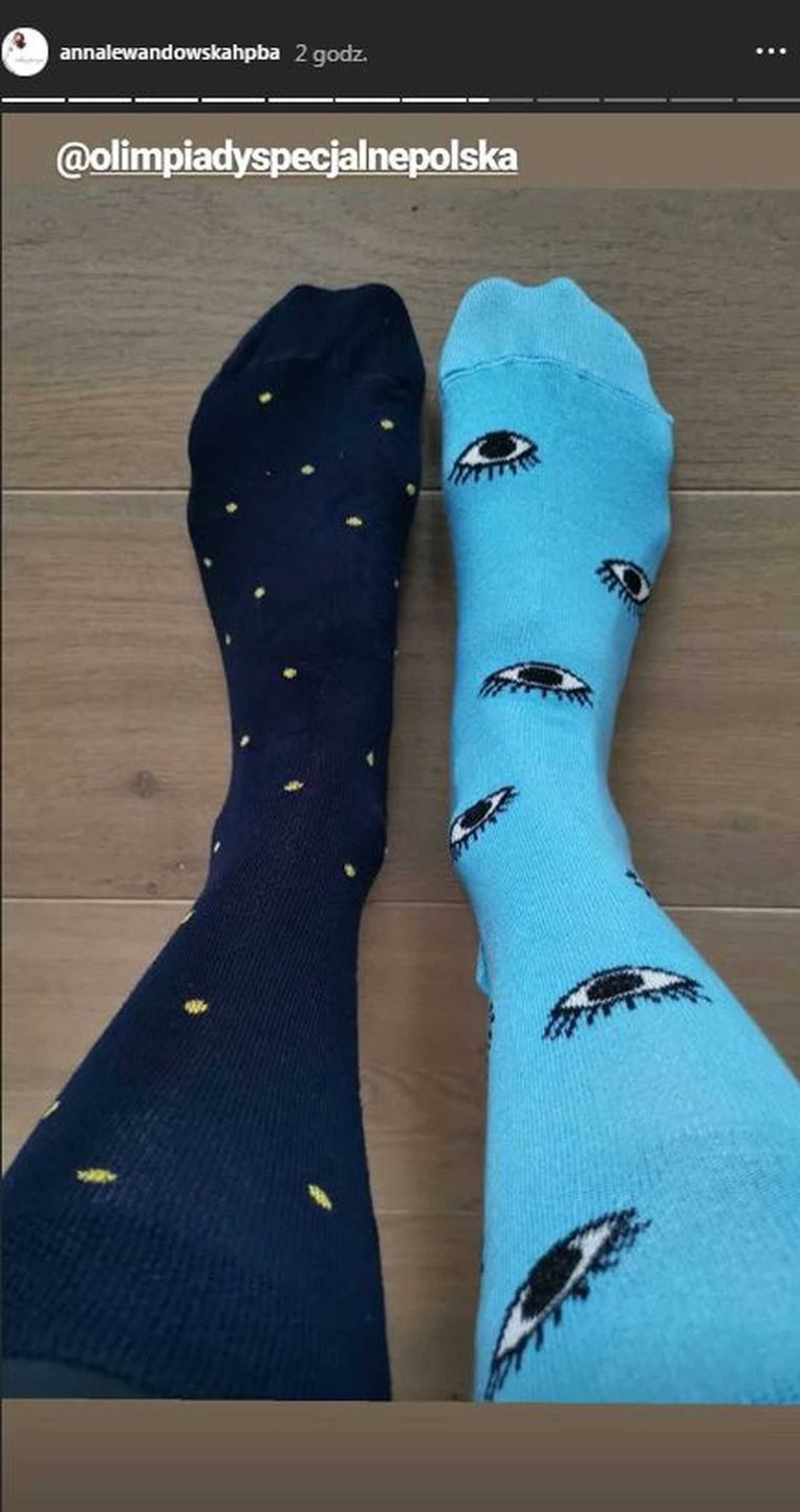 Anna Lewandowska założyła dziś dwie różne skarpetki