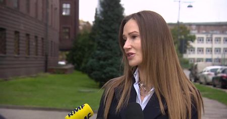 “Nie ma motywu”. Prokuratura o śmiertelnym ataku nożownika w Oleśnicy.