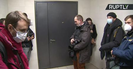 Przeszukania w mieszkaniach A. Nawalnego i jego żony w Moskwie